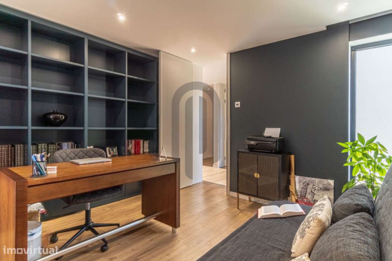 Moradia Térrea T4 independente na Maia-24