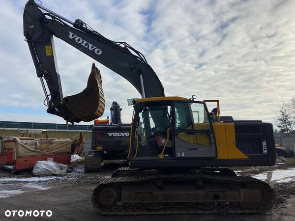 Volvo EC 220EL - 4