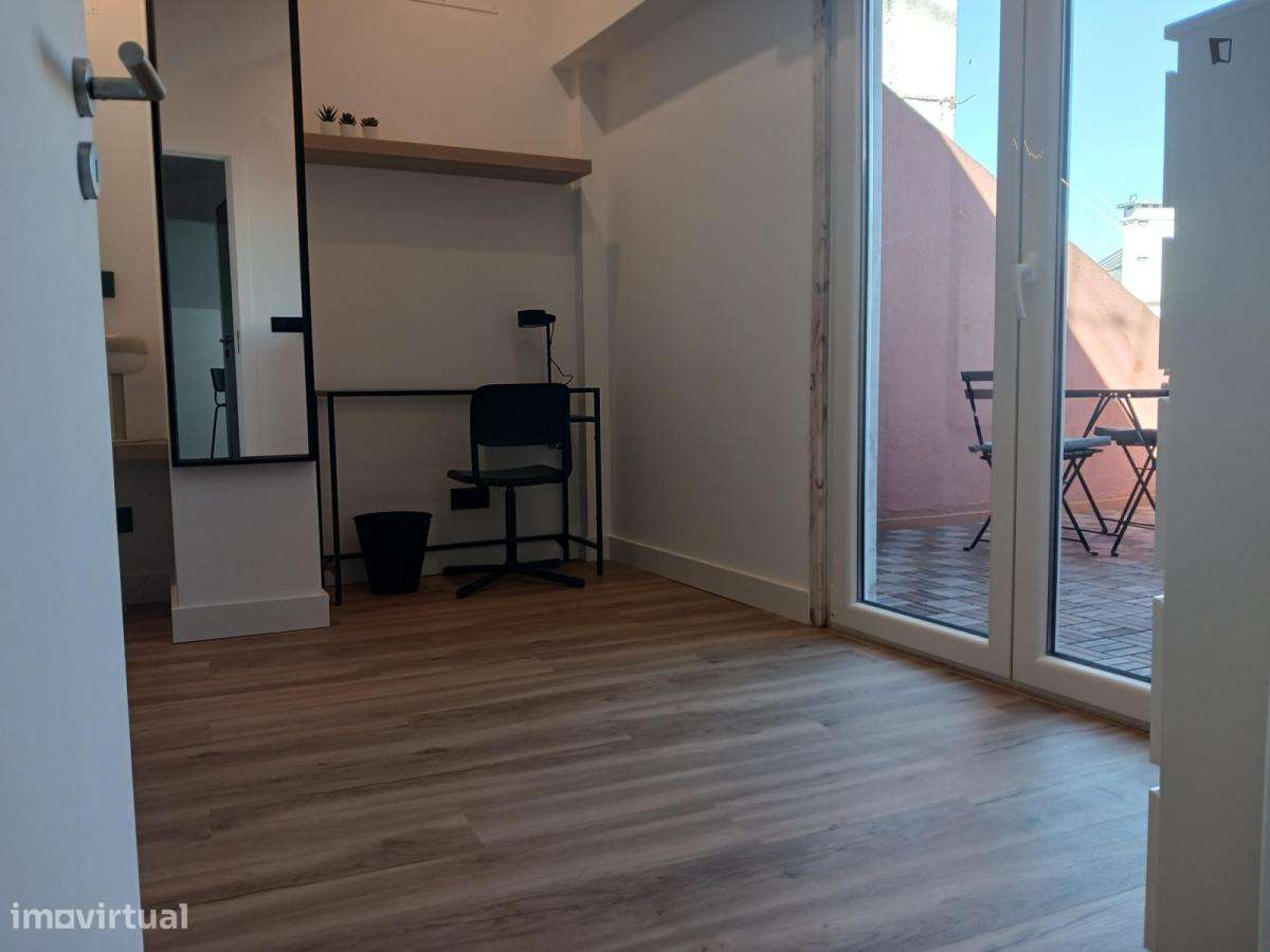 Quarto - localizado em Pontinha Lisbon - Grande imagem: 5/8