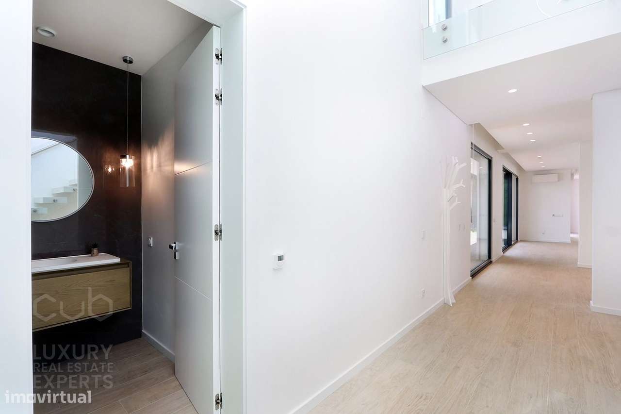 Moradia de Luxo T5 com Piscina na Herdade da Aroeira | Condomínio Priv-21