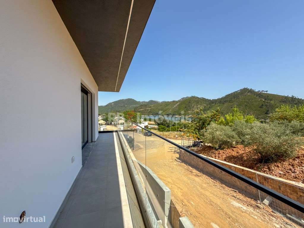 Moradia Nova T3, Vista Rio - Urbanização Martinela, Ferreira do Zêzere-30