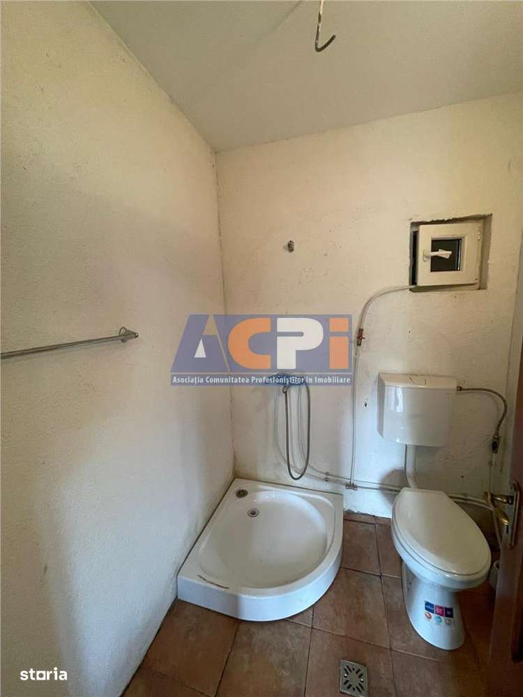 310 mp-Vila, P+M si P+1E, Valea Budului, Bacau-9