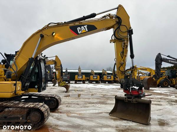 Caterpillar 323 FL - 12