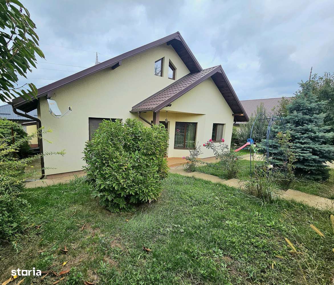 Casuta cocheta, 2 dormitoare si living, Horpaz-Profi-0