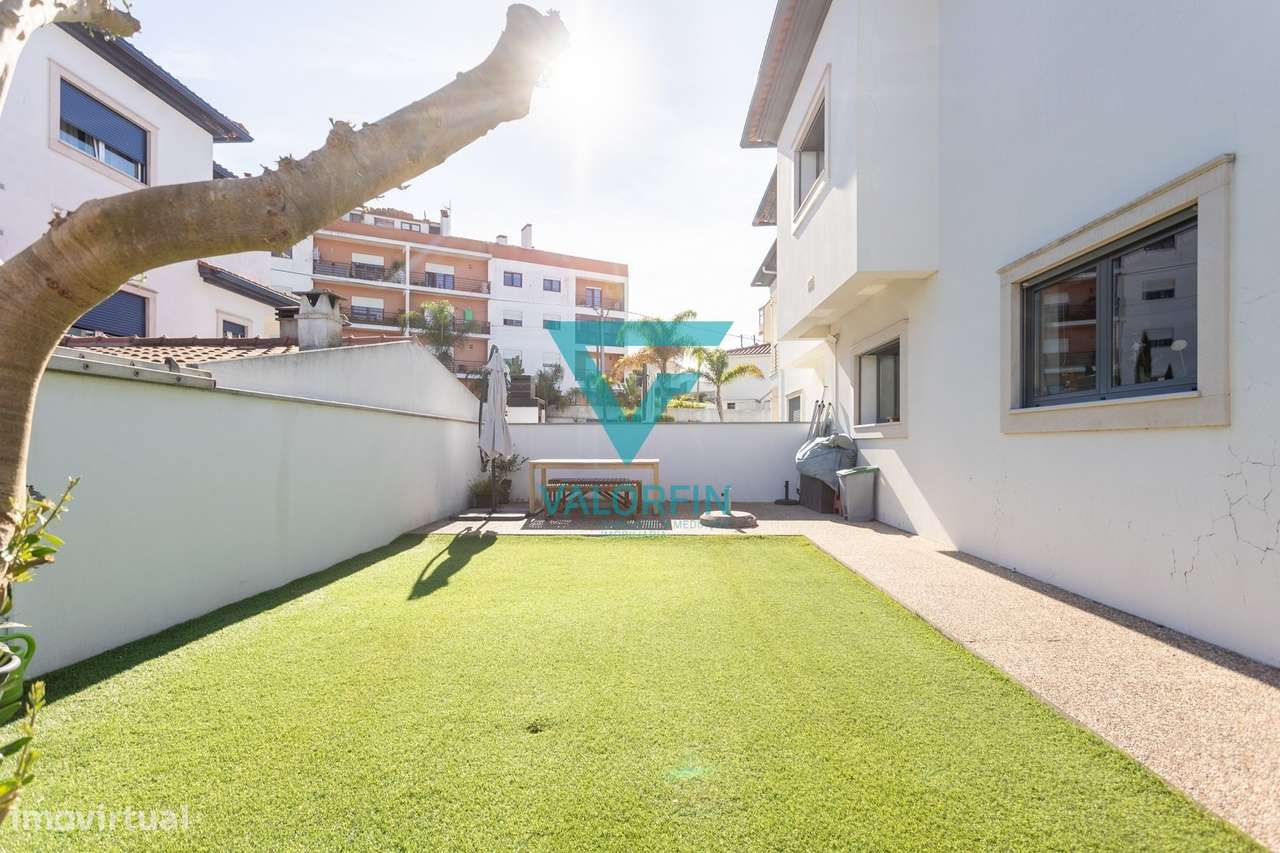 Moradia T4 c/ Logradouro e Garagem - Marrazes  - Leiria-28