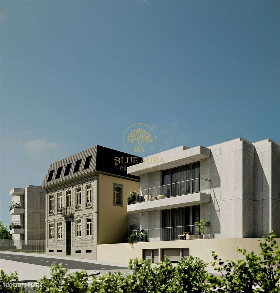 Apartamento T2 com Varanda e Garagem no Garden Palace-11