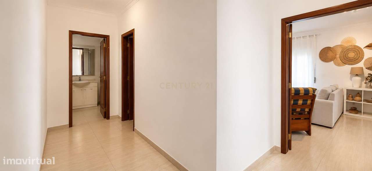 Apartamento T3 com arrecadação / Montijo-8