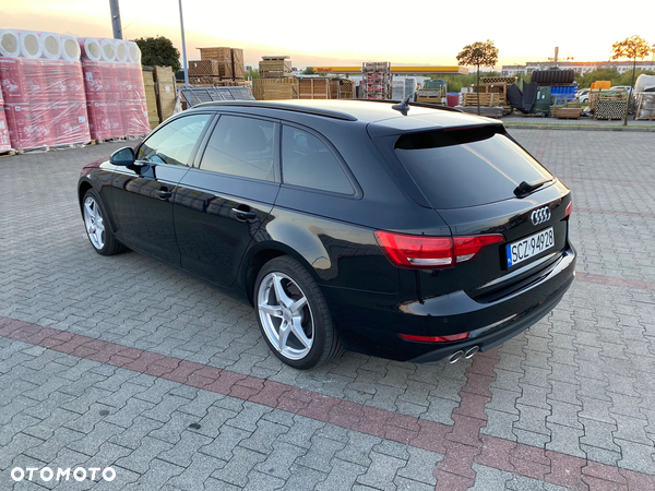 Audi A4 Avant 2.0 TDI ultra S tronic - 7