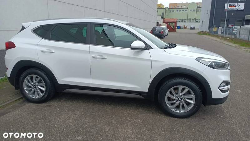 Hyundai Tucson 1.6 GDi Comfort 2WD - 9