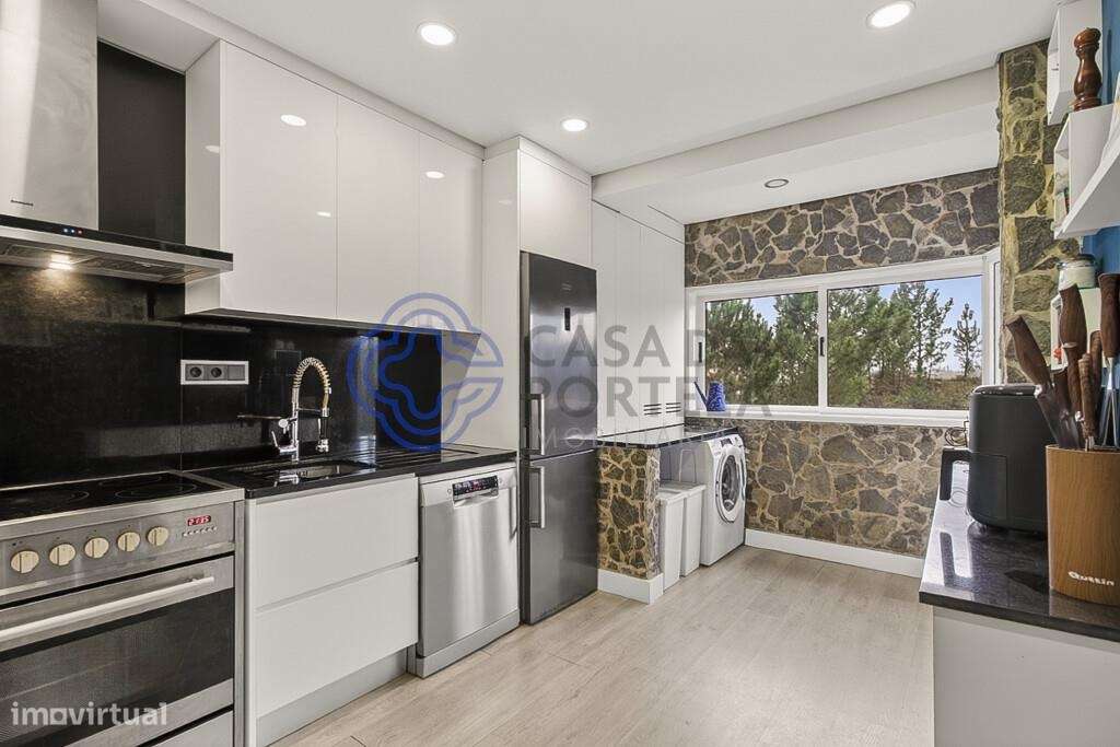 Apartamento T3 com varanda e garagem - Grande imagem: 5/23