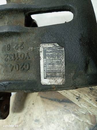 Etrier dreapta fata 9805497780 Peugeot 208 1 - 3