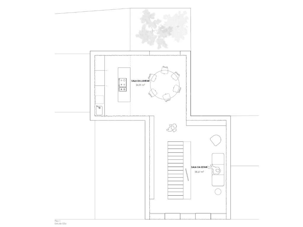 Prédio para Remodelação Total em Zona Central do Montijo-13