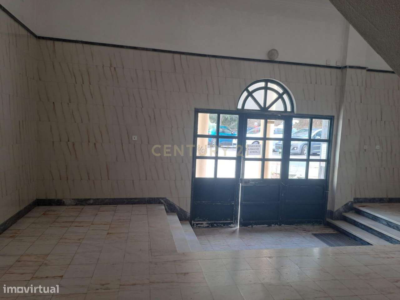 Apartamento T2 - Tapada das Merçês-33