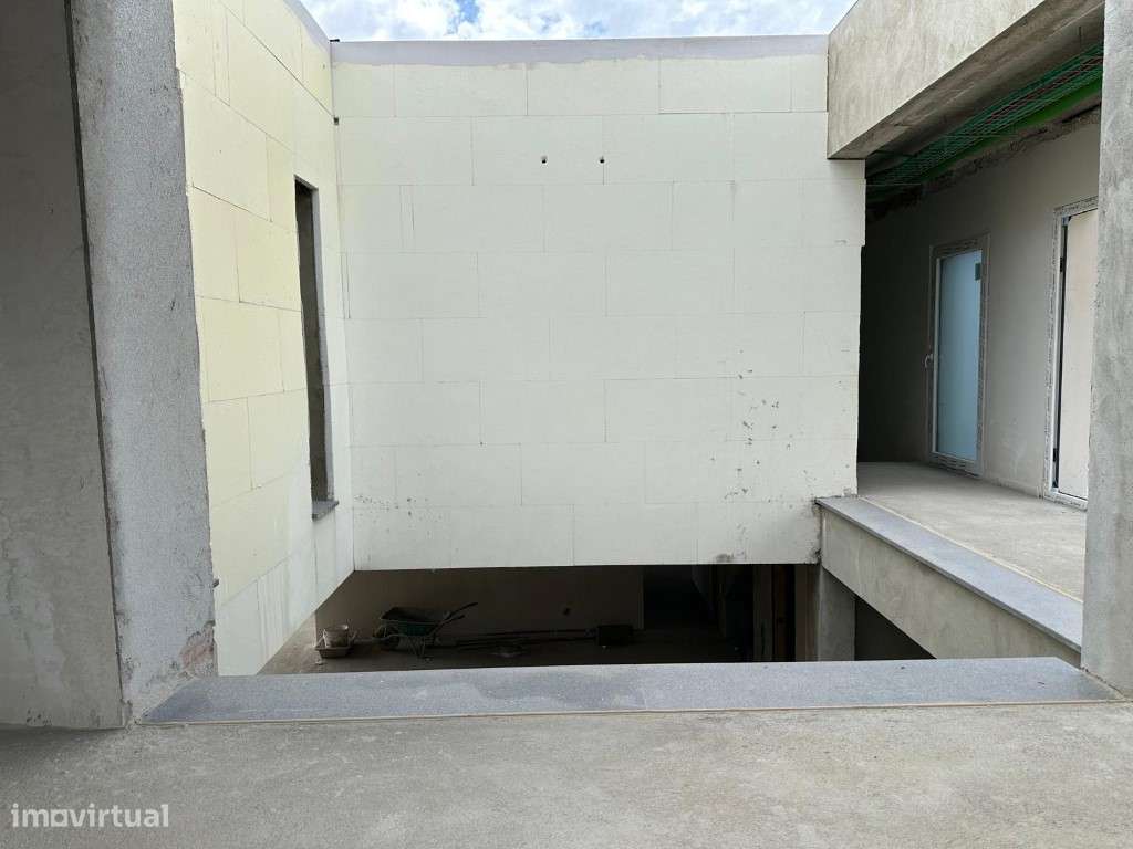 Moradia T5 de Luxo | Vila Alegre, Fernão Ferro-40