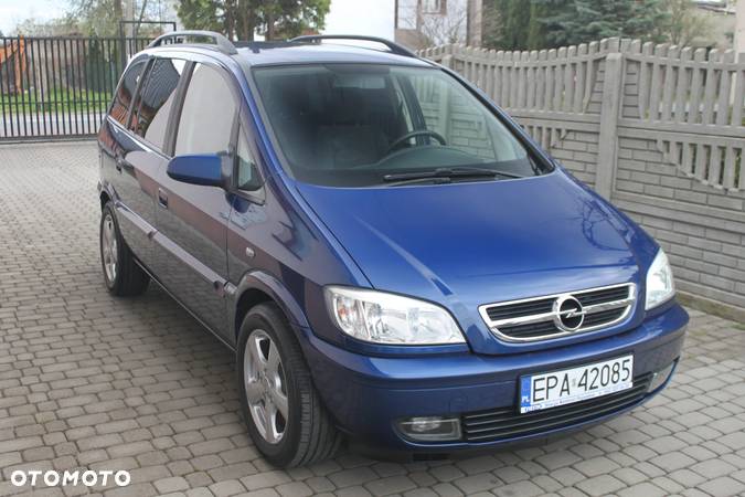 Opel Zafira 1.8 16V Elegance - 1