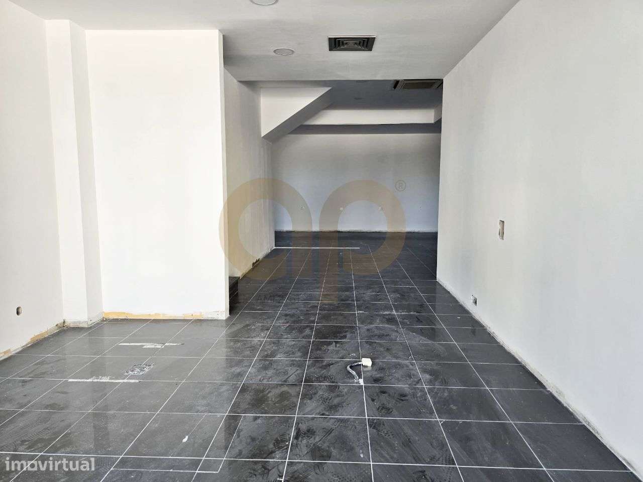 Excelente oportunidade- Loja na Rua Júlio Dinis, Boavista - Grande imagem: 4/21