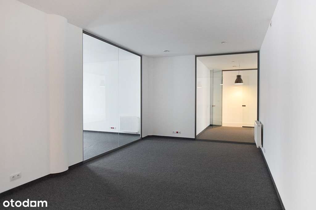 Pofabryczny biurowiec, parking, światłowód. - Pełny obrazek: 5/10