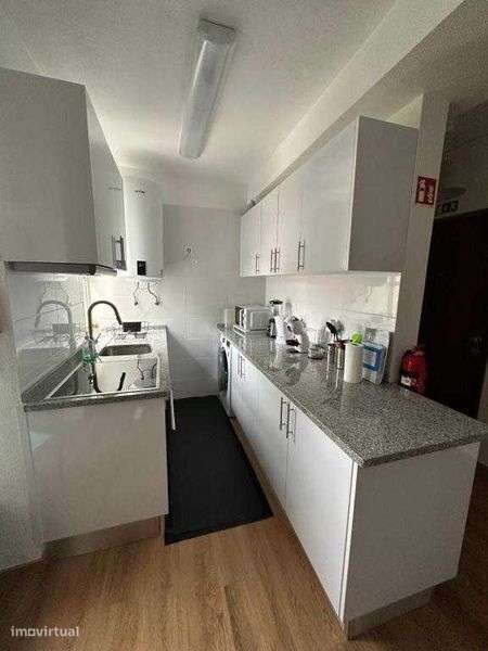 Apartamento espaços Rua do Ribeirinho, Machico - Grande imagem: 5/5