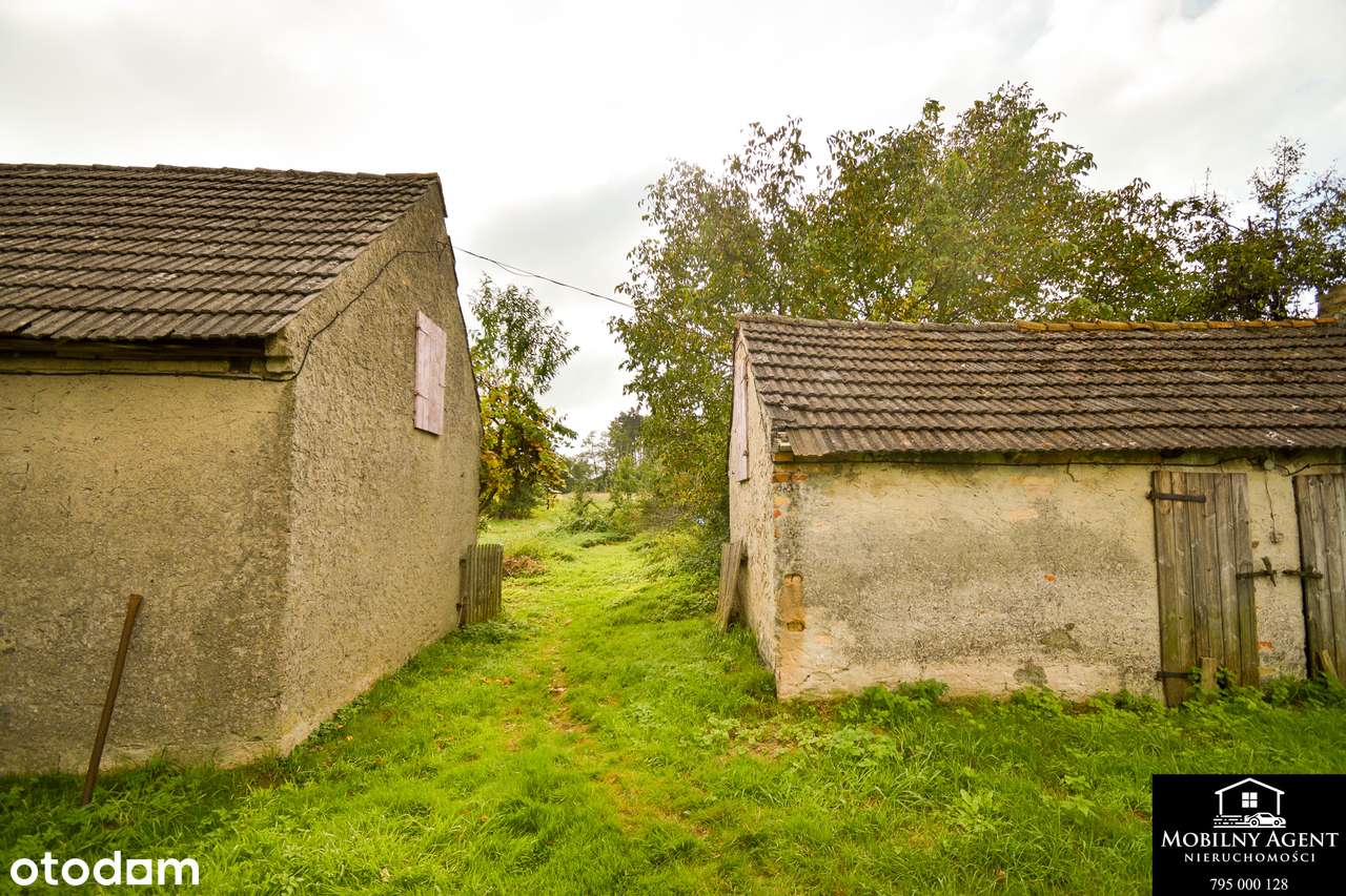 HIT ! Duży dom + działka + 2 garaże + budynek gospodarczy + samochód-17