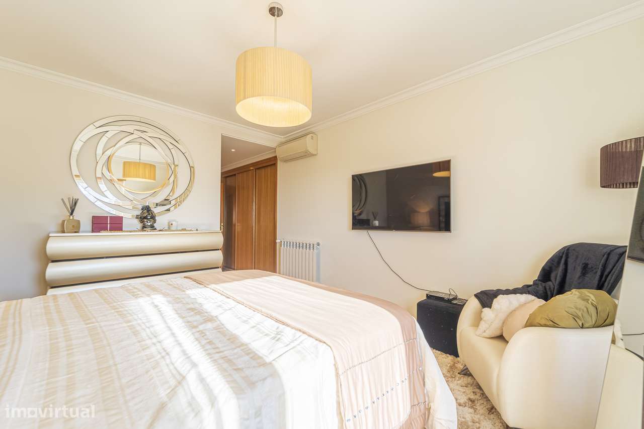 Apartamento T4 com Vista Rio no Alto do Restelo, Belém – 262 m²-34