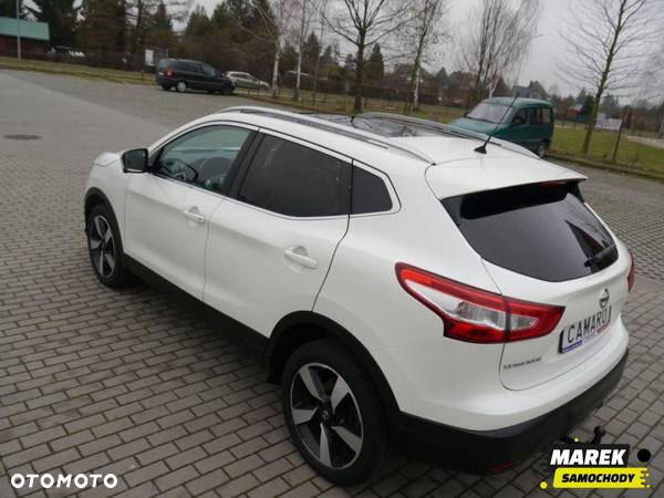 Nissan Qashqai - 11