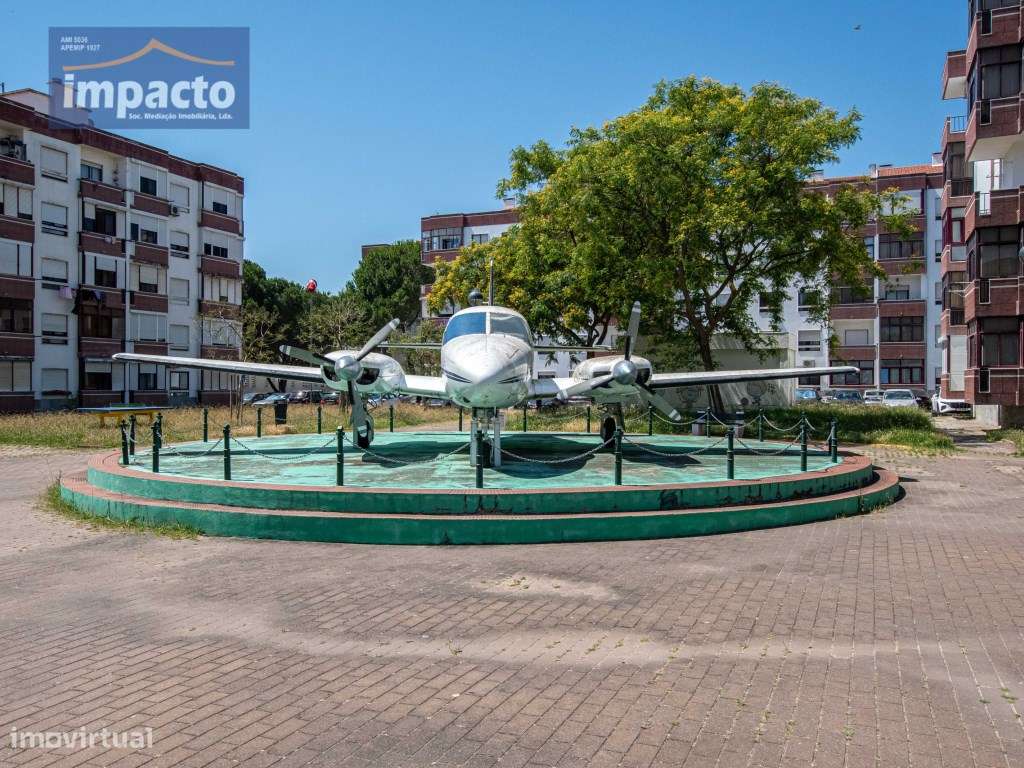 EXCELENTE T3, Remodelado, varandas e arrecadação, CENTRAL, Alverca-11
