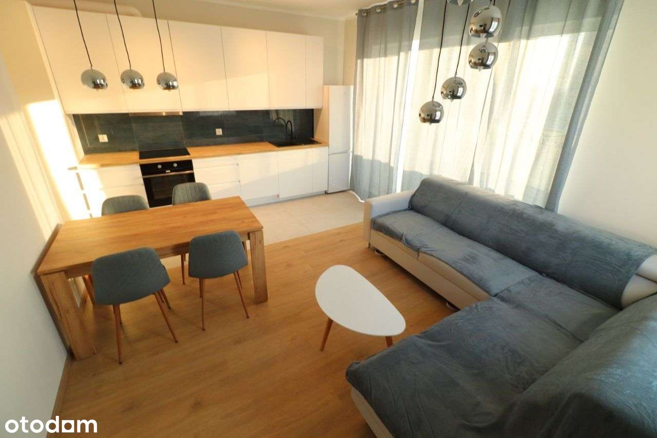 Komfortowa kawalerka z dużym balkonem i komórką w cenie - Pełny obrazek: 4/14