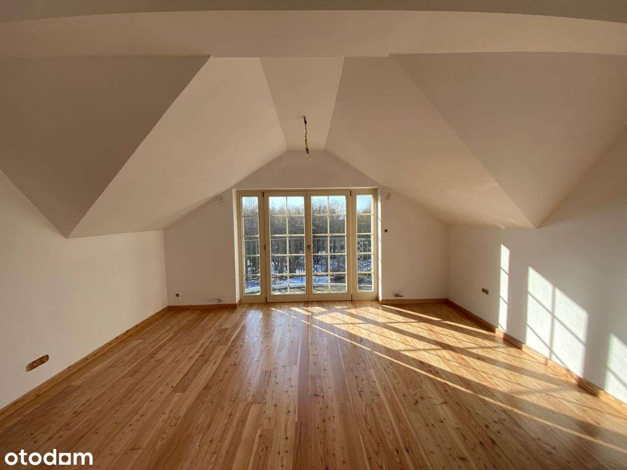 Wyjątkowa Willa pod lasem-13