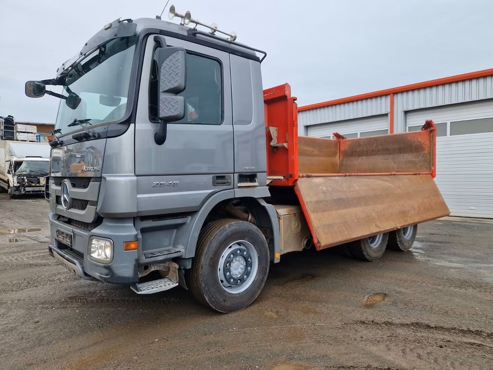 Mercedes-Benz Actros 2011
