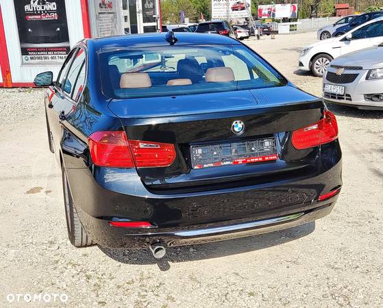 BMW Seria 3 320d Luxury Line - 17