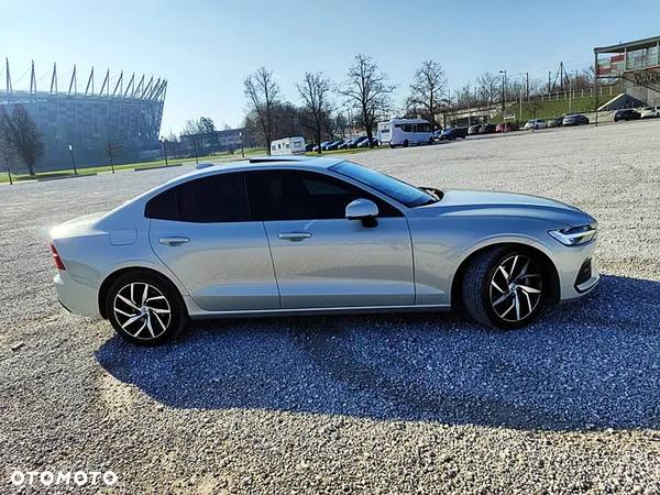 Volvo S60 T5 Momentum Pro - 16