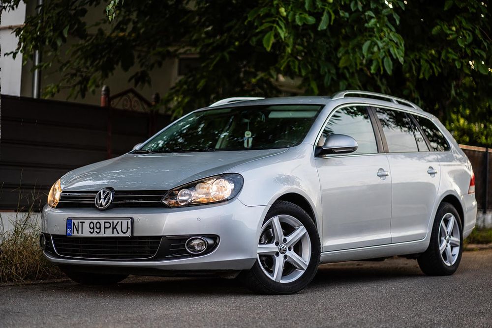 Volkswagen Golf VI [2008 -2013] 1.6 TDI DPF BlueMotion 2012
