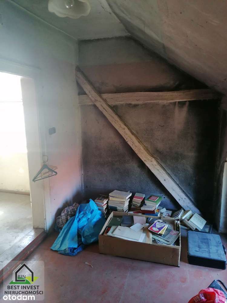 Dwupoziomowe mieszkanie do remontu w Jaworze-idealne pod inwestycję-9