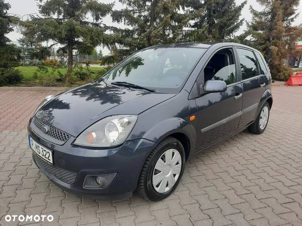 Ford Fiesta 1.4 Ambiente - 1