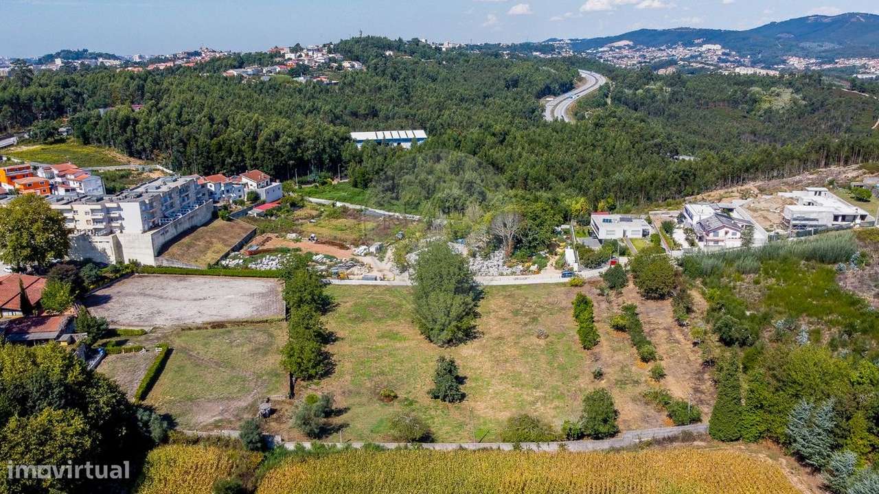 Terreno  para venda - Grande imagem: 2/4