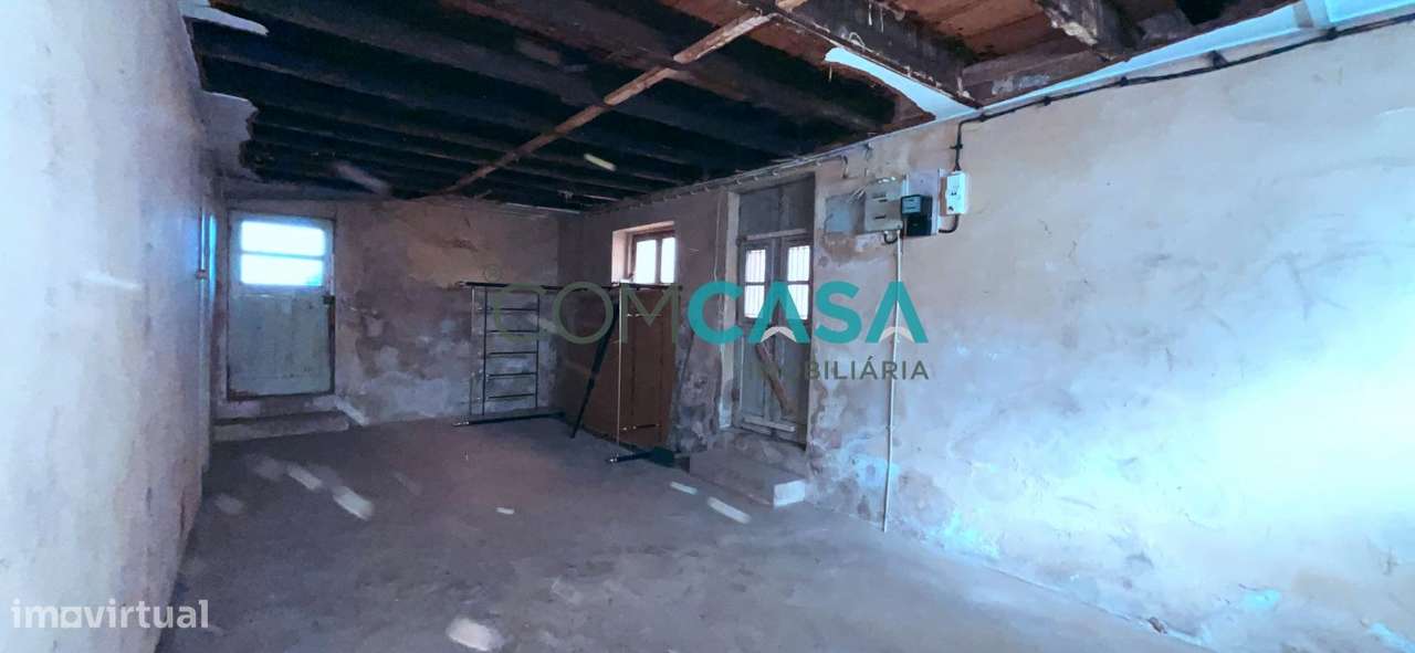 Moradia V3 reabilitação | metro fonte cuco | Senhora Hora Matosinhos-34