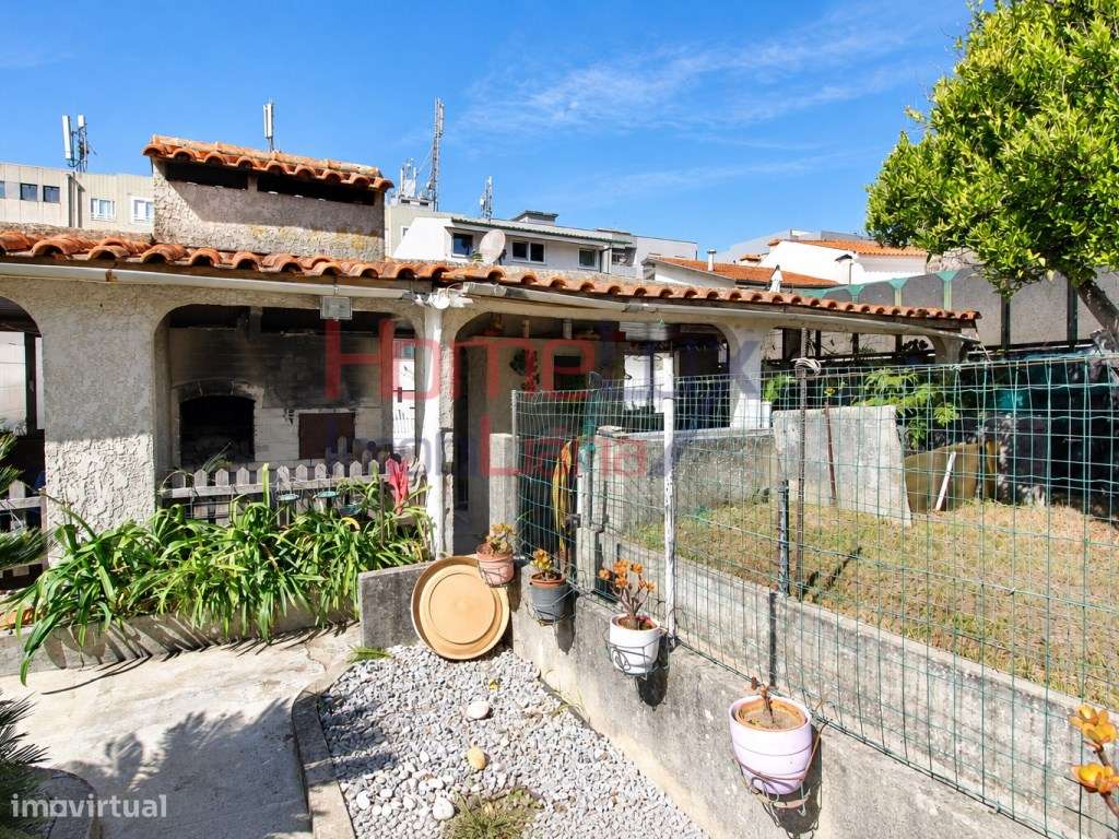 Moradia T4 em Fânzeres-39