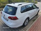 Volkswagen Golf - 6