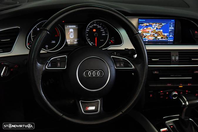 Audi A5 Cabrio 2.0 TDi Multitronic S-line - 26