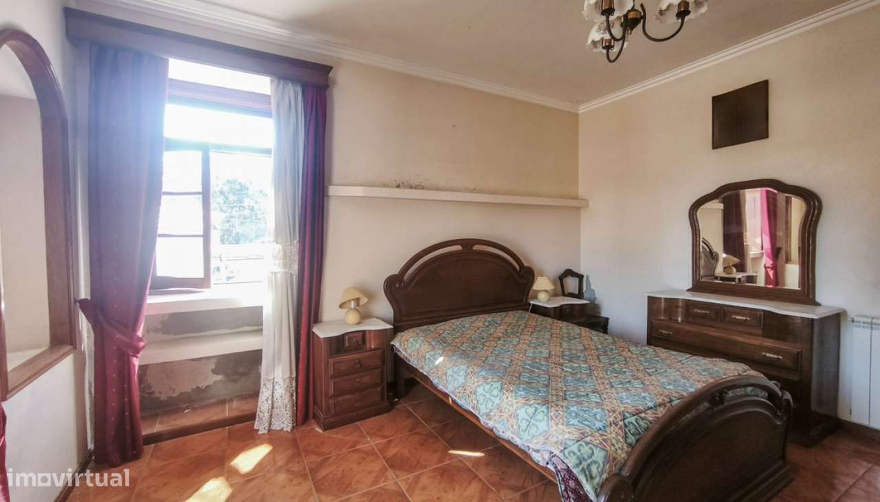 Venda de Moradia V4 em pedra com 2 pisos, Mazarefes, Viana do Castelo. - Grande imagem: 4/15