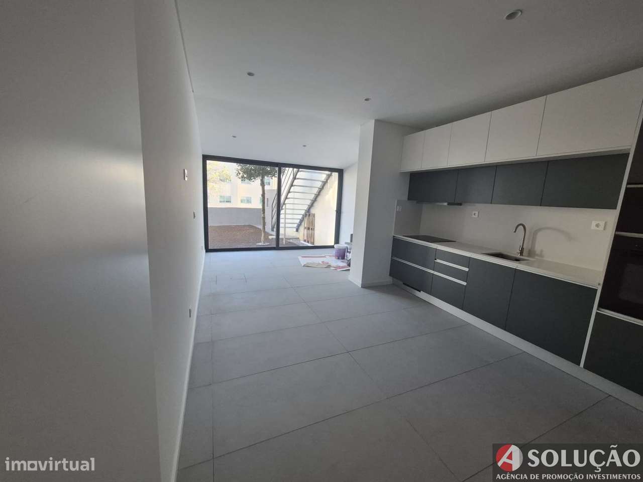 Andar Moradia em Banda em Oliveira do Douro-8