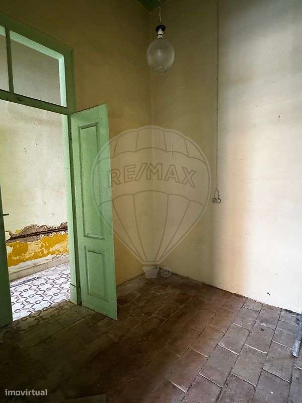 Moradia T4 para venda-22