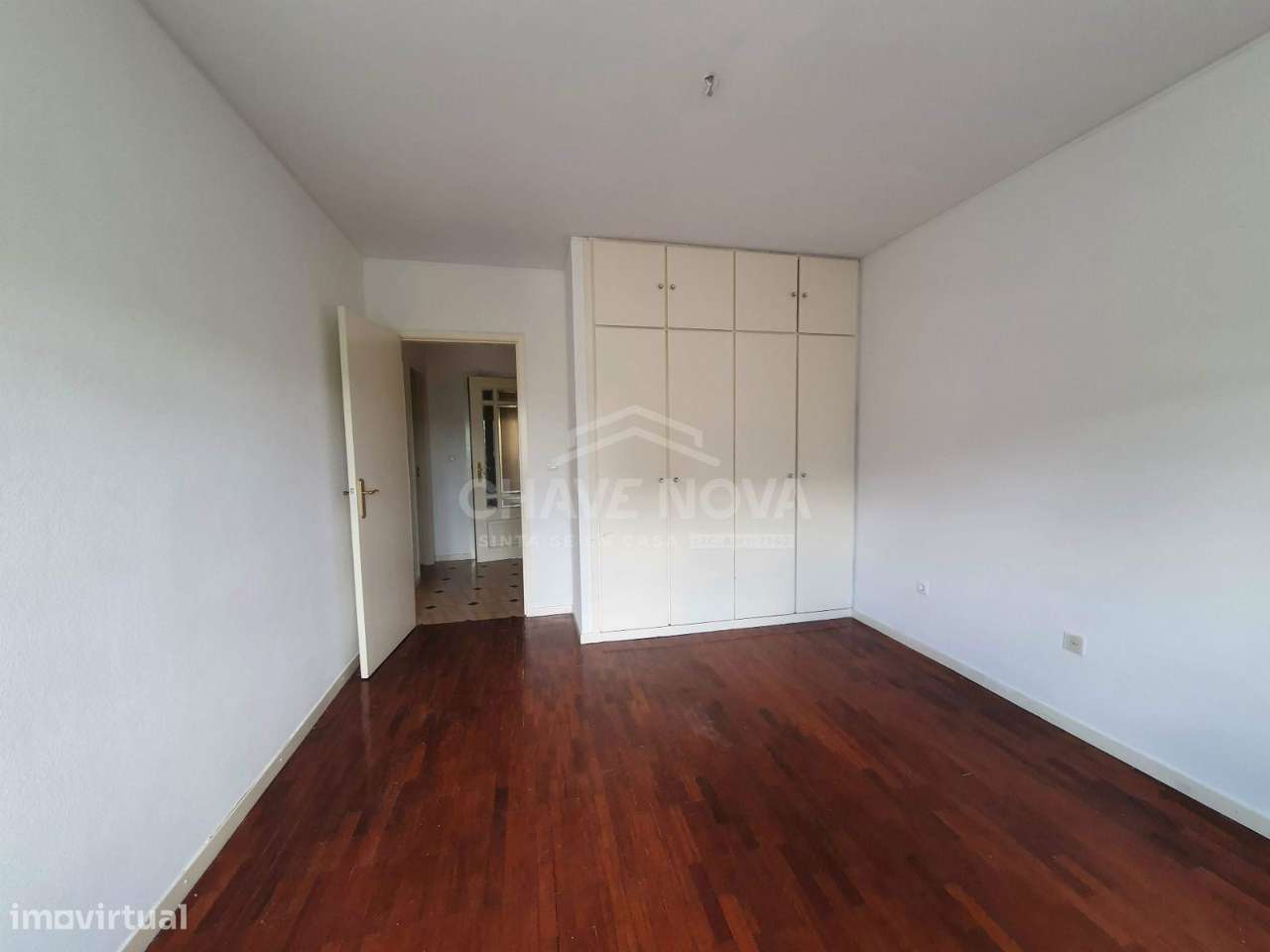 T2 c/ Varanda em Rio Tinto - Grande imagem: 5/11