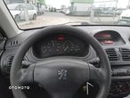 Peugeot 206 - 9