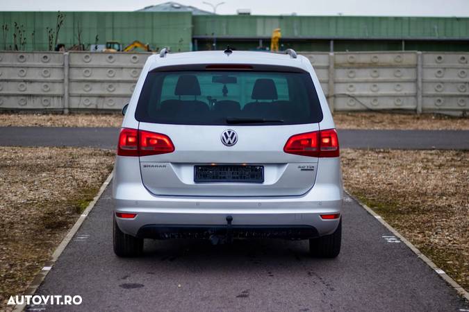 Volkswagen Sharan 2.0 TDI DSG BlueMotion Technology Highline - 3