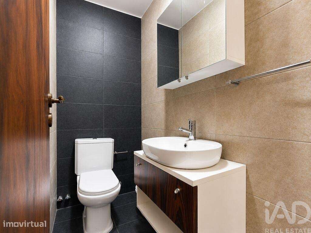 Apartamento T3 em São Mamede de Infesta e Senhora da Hora de 101 m2-17