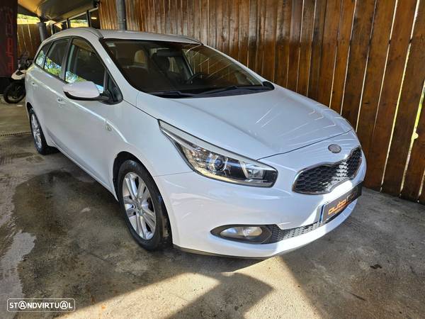 Kia Ceed SW 1.4 CRDi Prime - 3