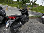 Yamaha X-max - 5