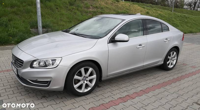 Volvo S60 - 2