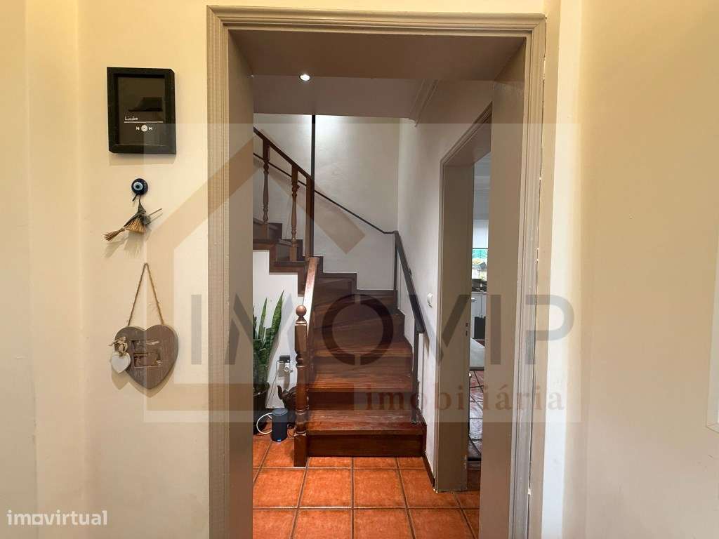 Moradia T3 em Banda - Vila Nogueira de Azeitão-3